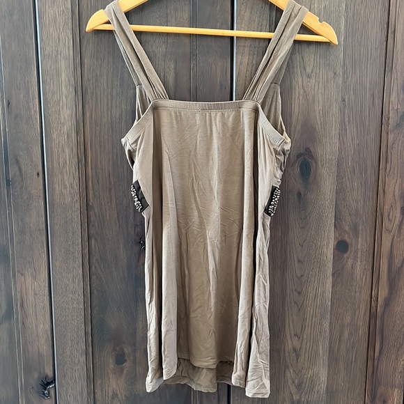 Studio Y size small top - Picture 2 of 4